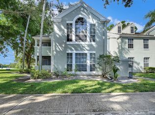 1215 Crystal Way APT B, Delray Beach, FL 33444