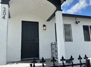 304 W Cedar St, Compton, CA 90220