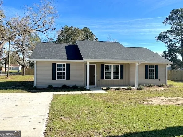 111 Matthews St, Wrens, GA 30833