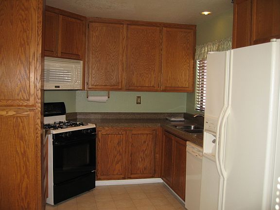 Upgraded Kitchen