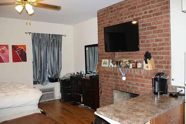 Rented by Town Residential | media 5