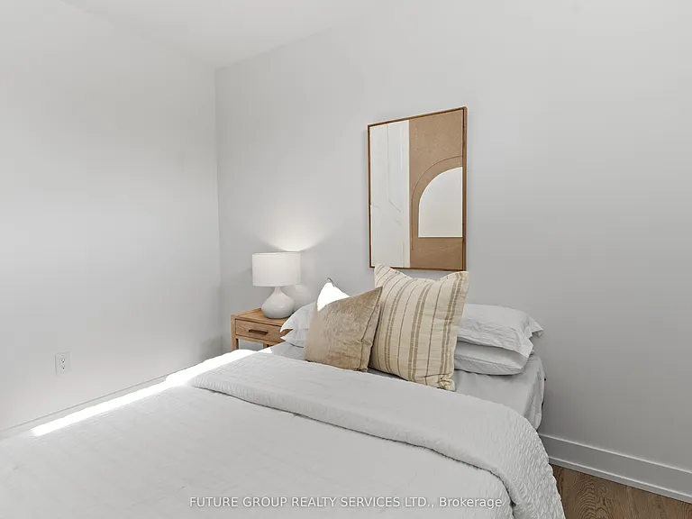 15 Acorn Ave #1 — Photo 29