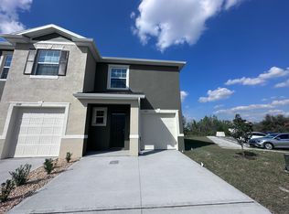 1205 Yellow Finch Dr, Davenport, FL 33837