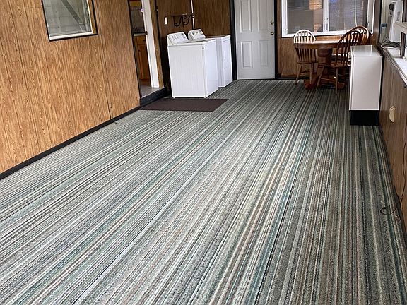 4th image of 403 Dorothy Ave