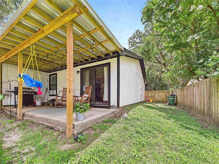 3978 Breezee Ct — Photo 23