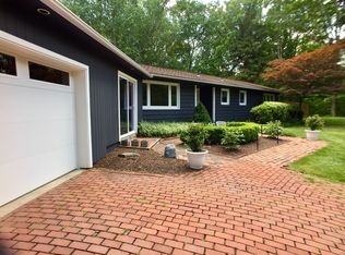 140 Chestnut Ridge Rd, Bethel, CT 06801
