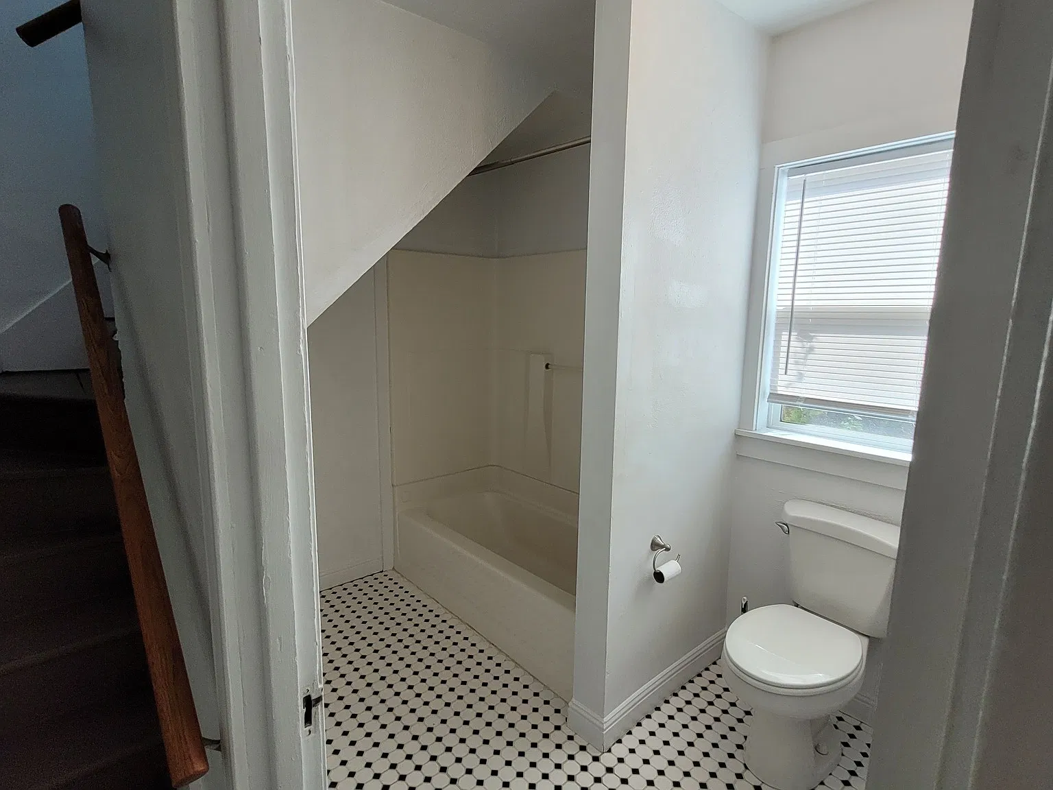 2 bed, 1460 sqft, $1,400 — Photo 4