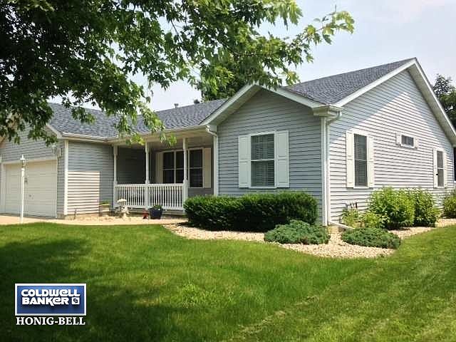 1st image of 2108 Fox Hill Ln