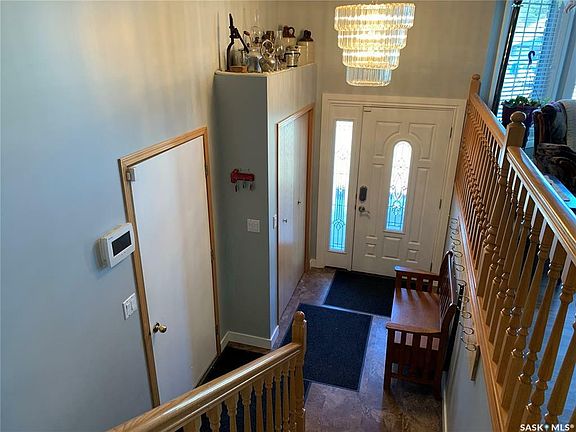 2nd image of 922 12th St