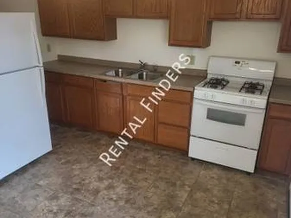 339 Dove St, Oshkosh, WI 54902