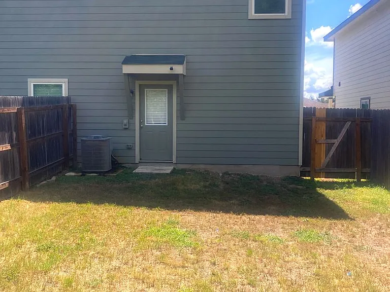 3815 Key West Way — Photo 12