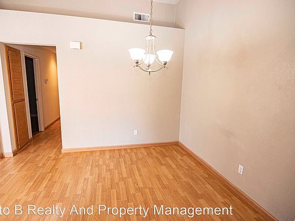 5th image of 6937 Rodling Dr Unit H