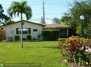424 SW Natura Ave, Deerfield Beach, FL 33441