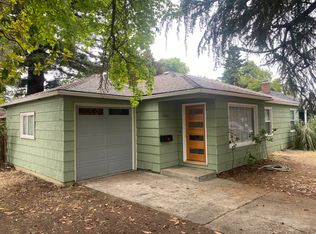 1042 Winchester Ave, Medford, OR 97501