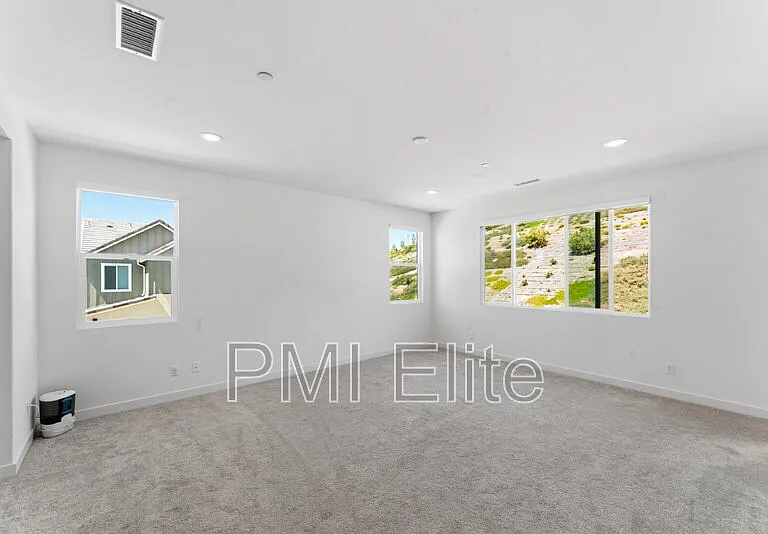 28657 Windbreak Ter — Photo 35