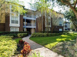 10024 Strafford Oak Ct APT 806, Tampa, FL 33624