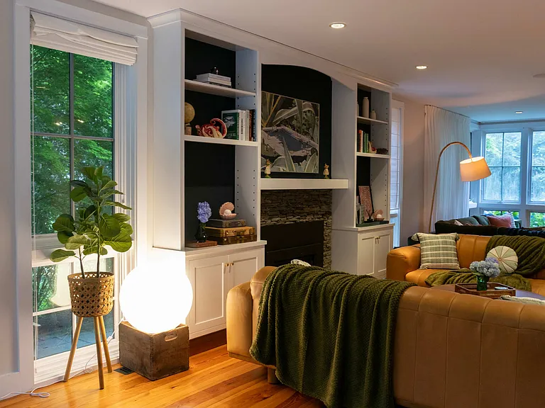 130 Carroll Ave — Photo 13