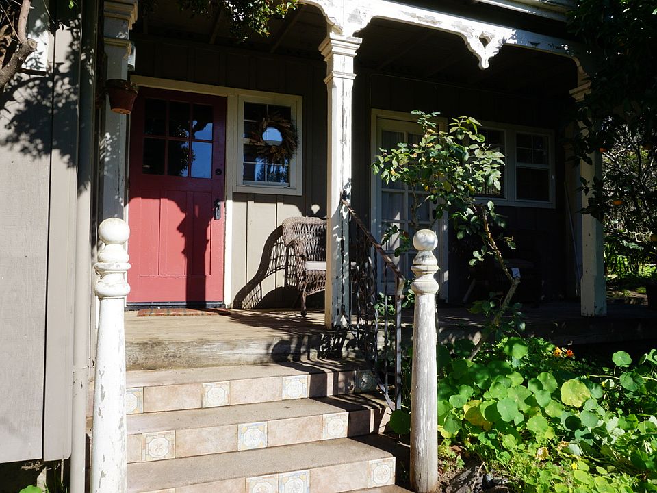 1st image of 710 Del Valle #A