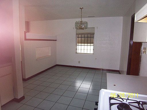 2nd image of 4837 Anzio St