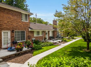 Edgewood Court 1 & 2, Birmingham, MI 48009