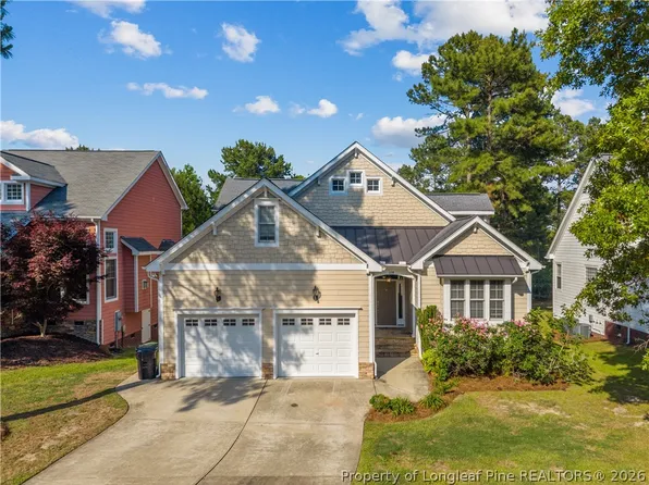 128 Lamplighter Way, Spring Lake, NC 28390