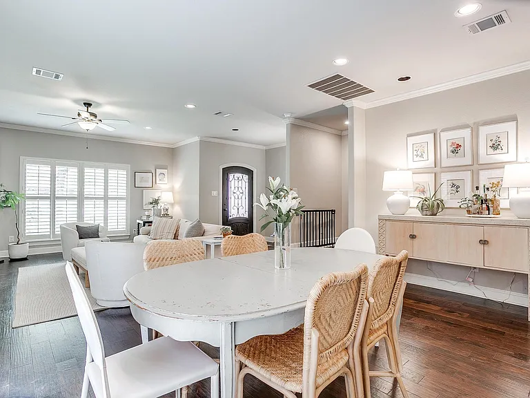 1201 Jerome St #1203 — Photo 7