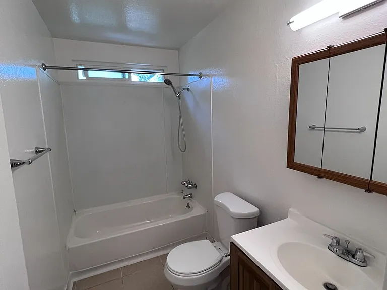 1155 Delphinium St #B — Photo 10