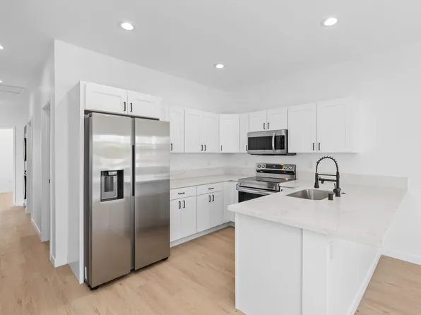 4104-4106 F St, San Diego, CA 92102