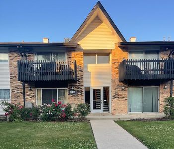 13 Kingery Quarter #106-B, Willowbrook, IL, 60527