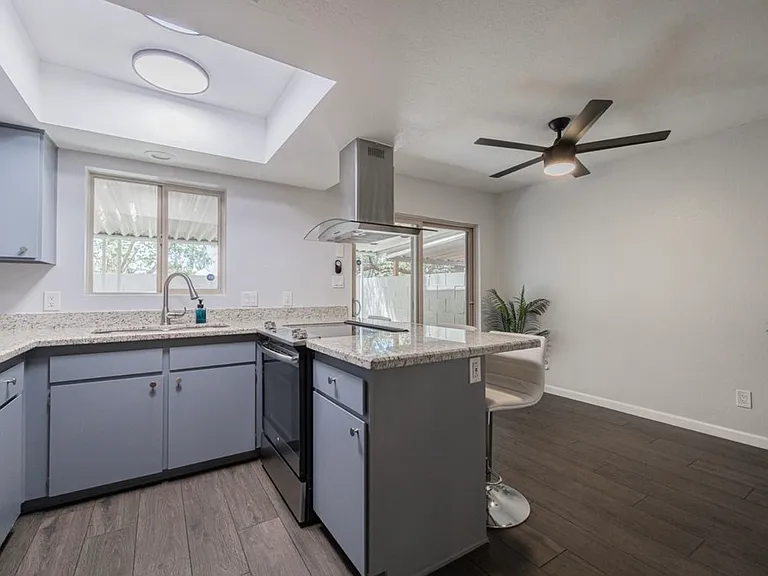 2724 W McLellan Blvd #134 — Photo 6