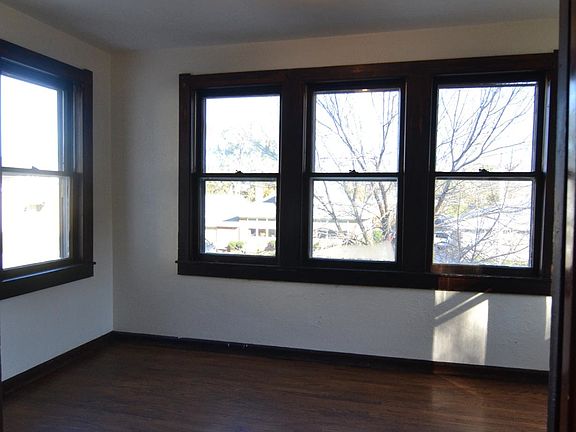 4th image of 712 Grant Ave
