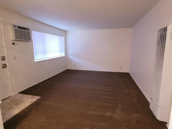 BS116 - WhiteFront, 1165 B St #8, Yuba City, CA 95991