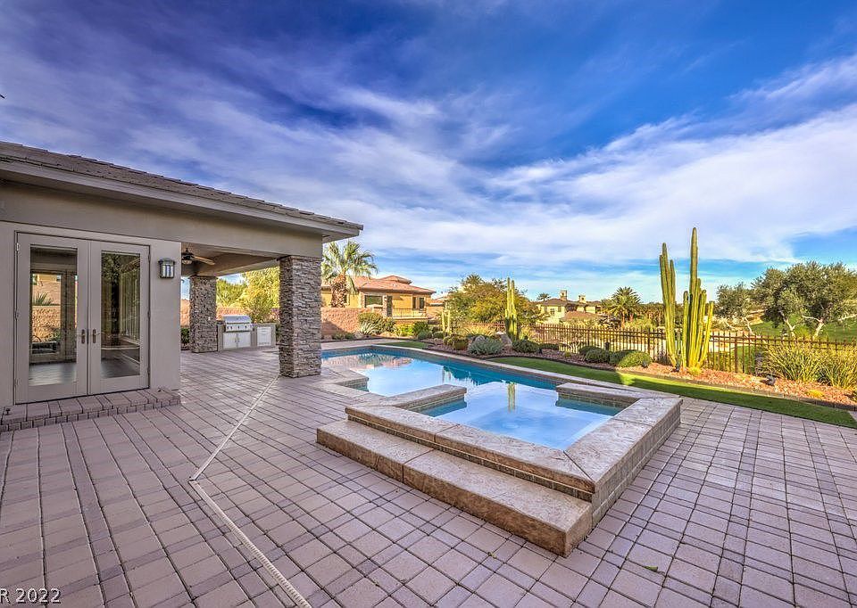 1st image of 1543 Foothills Village Dr