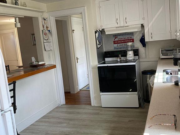 Kitchen entry from deck and sunporch