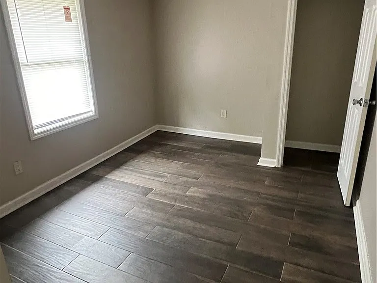 3661 Wylly Ave — Photo 8