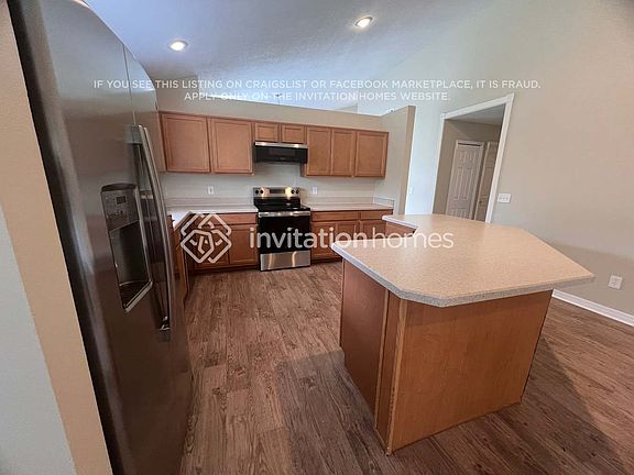 5th image of 9649 Lake Douglas Pl