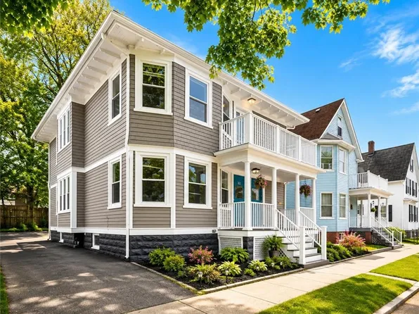 50 Stamford Ave, Providence, RI 02907