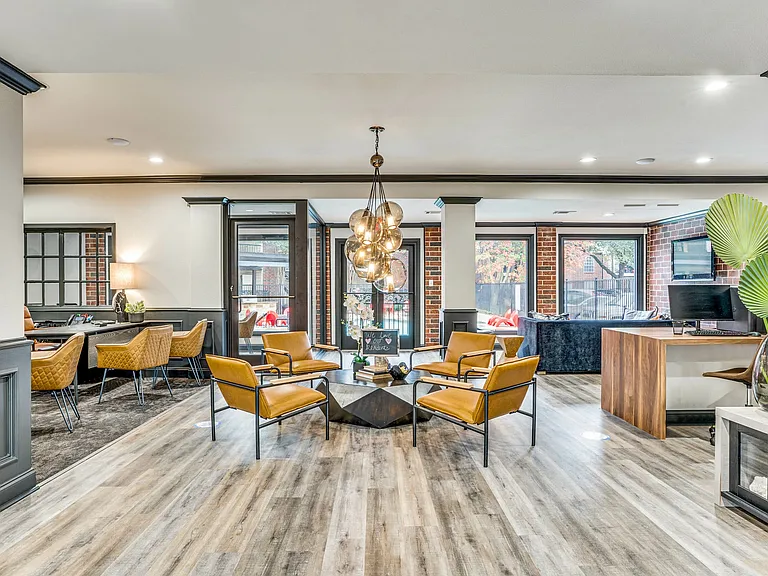 Interior-Clubroom