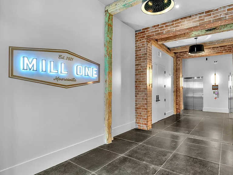 Mill One Apartments — Photo 38