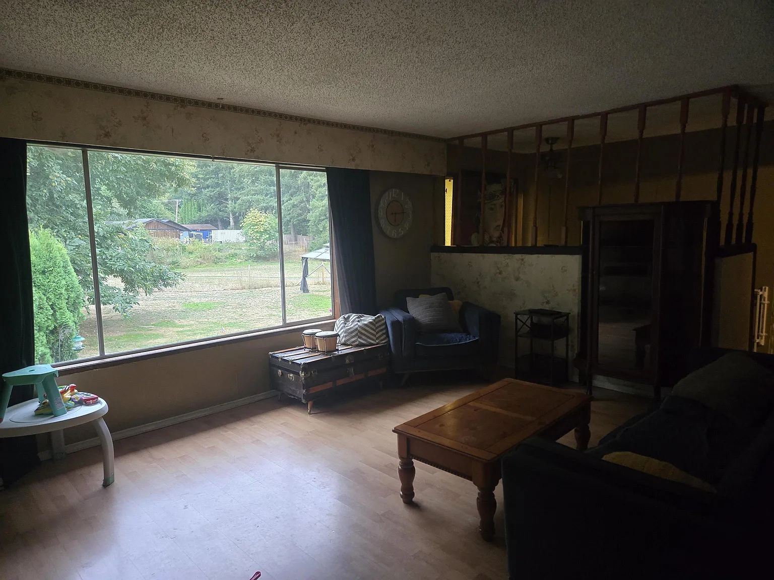 4 bed, 2300 sqft, $2,700 — Photo 4