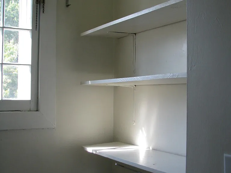 33 University Cir #8 — Photo 11