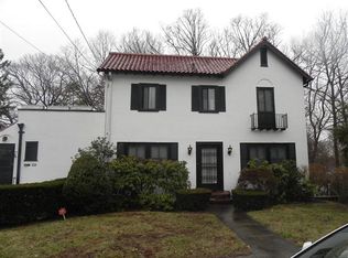 22 Maul St, New Rochelle, NY 10801