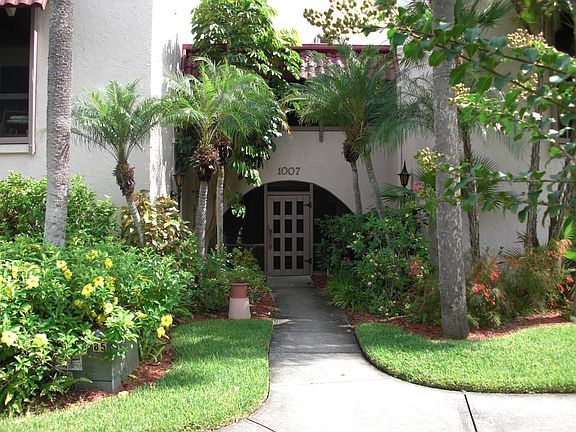 2nd image of 1007 S Bayshore Blvd APT 206