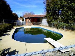 1742 Maple Ln, Lincolnton, NC 28092