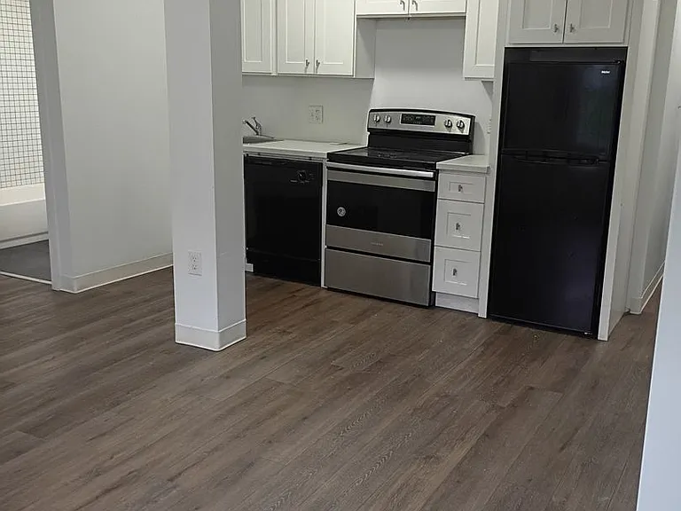1412 Windrim Avenue — Photo 8