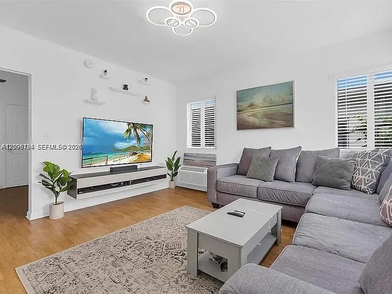 Vila Mara Condo — Photo 2