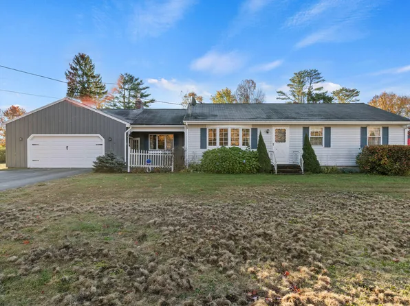 36 Deer Run Road, North Yarmouth, ME 04097