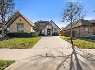 118 Basswood Dr, Red Oak, TX 75154