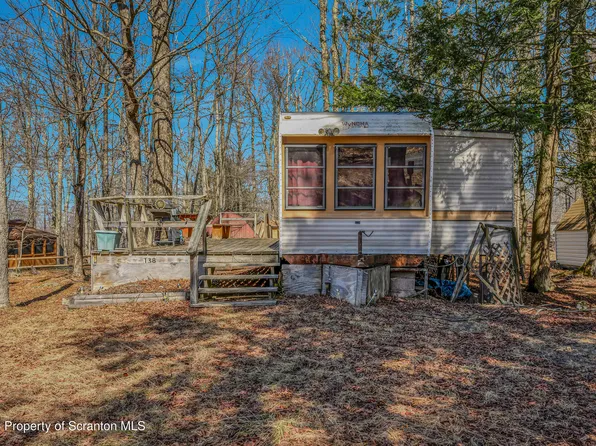 138 Tennis Ter, Gouldsboro, PA 18424