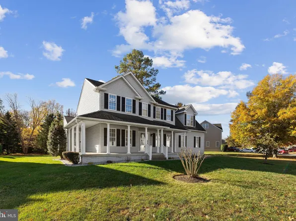 10101 Betsy St, Fredericksburg, VA 22408